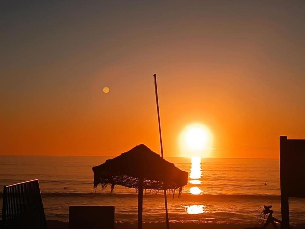The Beach Place Costa da Caparica Dış mekan fotoğraf